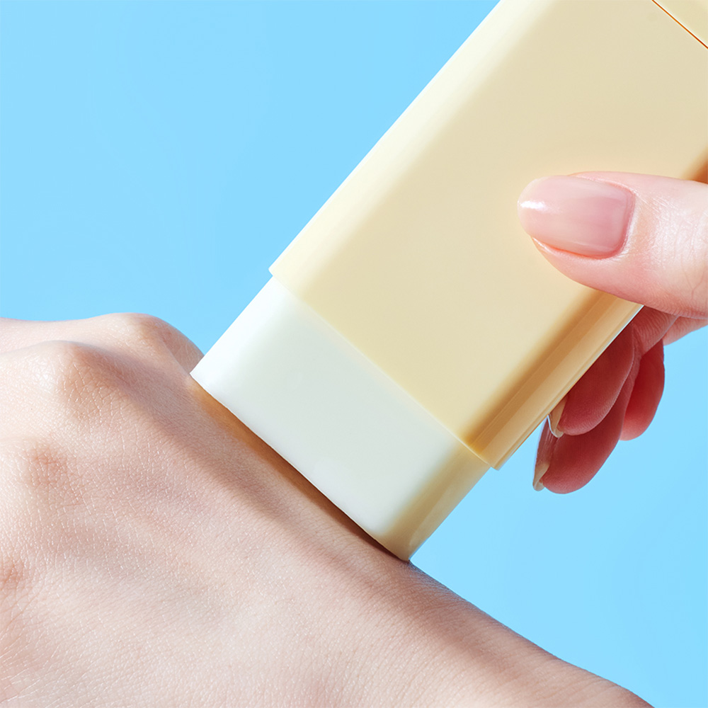 Tocobo-Vita-Waterproof-Sun-Stick-6